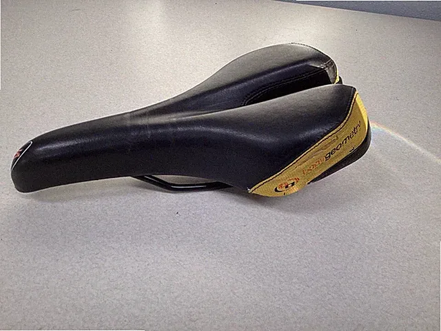 Specialized Body Geometry Bicycle Saddle BG-6 Black/Yellow Road MTB Cross Gravel