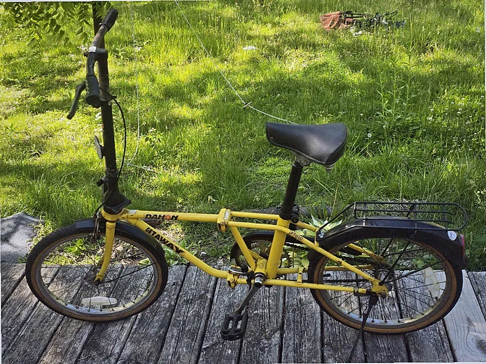 Vintage 1994 Dahon Getaway Folding Bike PT010 Yellow - 16" Single Speed - RARE