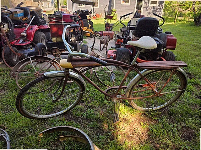 Vintage Sears Spaceliner 1964-68 Brown/Yellow Cruiser Bicycle 26"